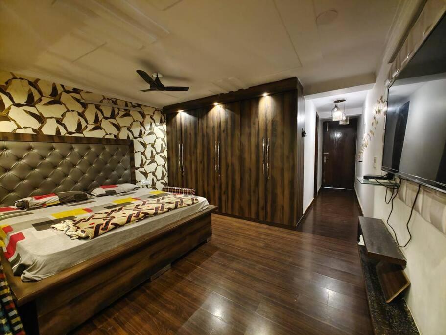 Apartment Sufiyana सादा परन्तु सुन्दर 2 New Delhi